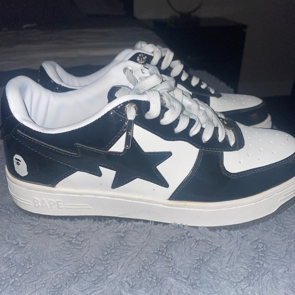 bapesta black and white